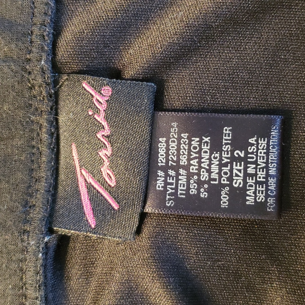 Torrid size 2 black halter dress - Picture 4 of 4